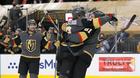 vegas golden knights game score today